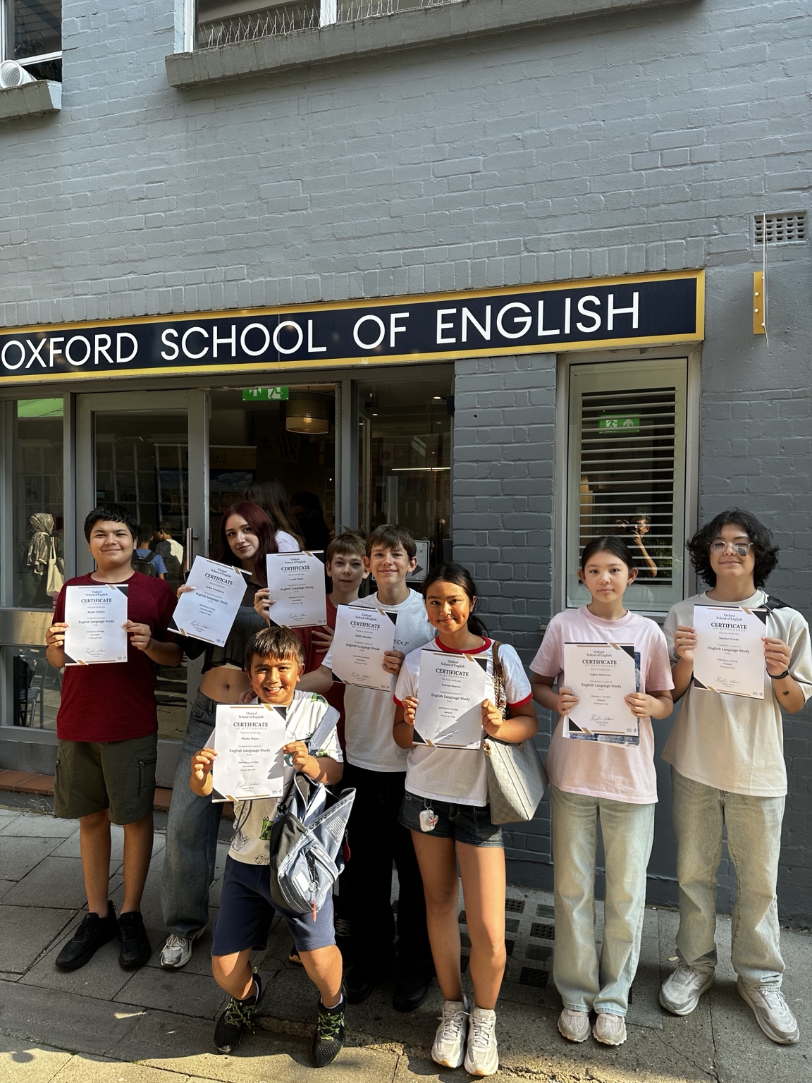 Ученики Private Lessons с сертификатами Oxford School of English